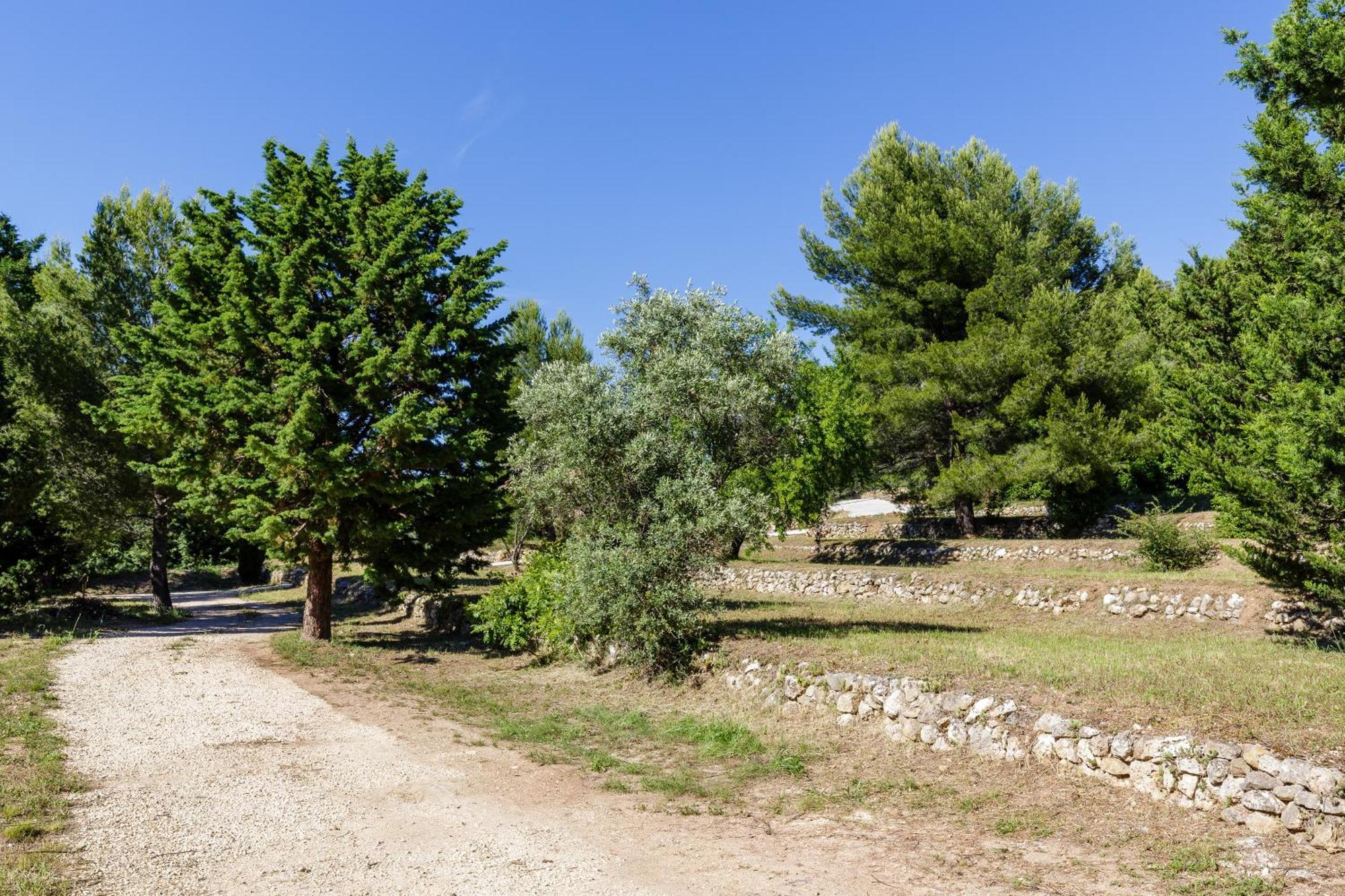 Park Castellet Provence * Le Beausset
